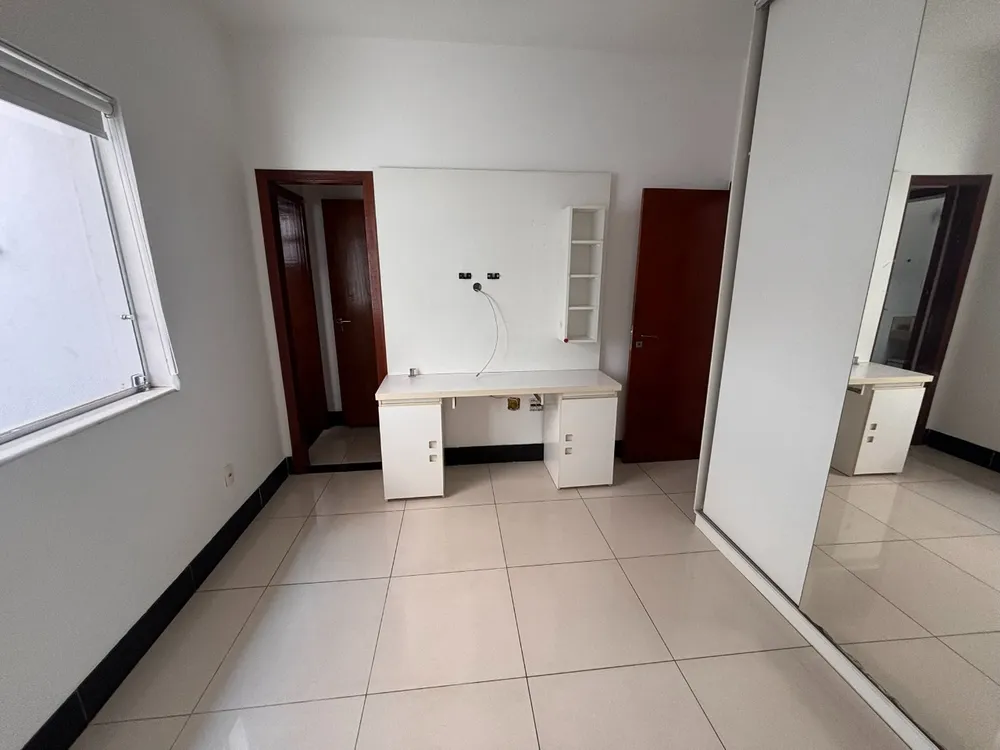 Casa, 5 quartos, 257 m² - Foto 12