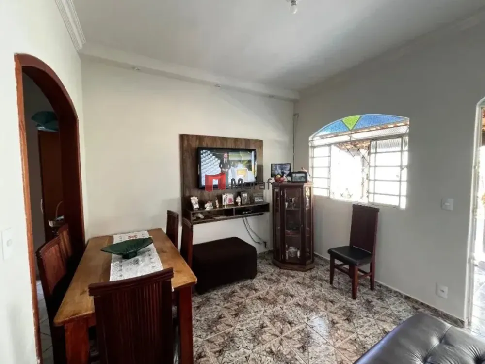 Casa, 3 quartos, 560 m² - Foto 2