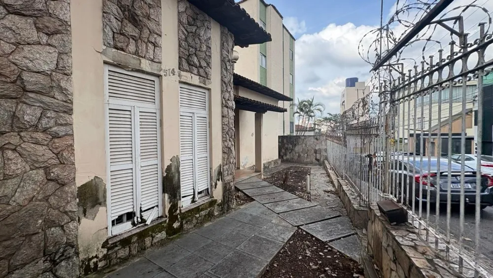 Casa, 4 quartos, 200 m² - Foto 1