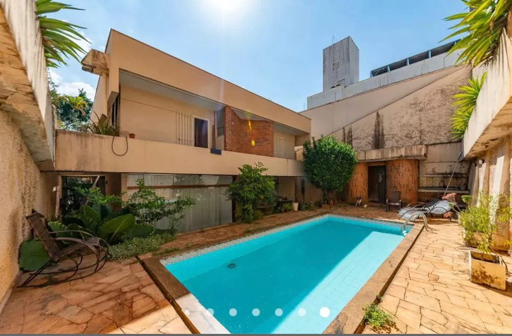 Casa, 4 quartos, 355 m² - Foto 1