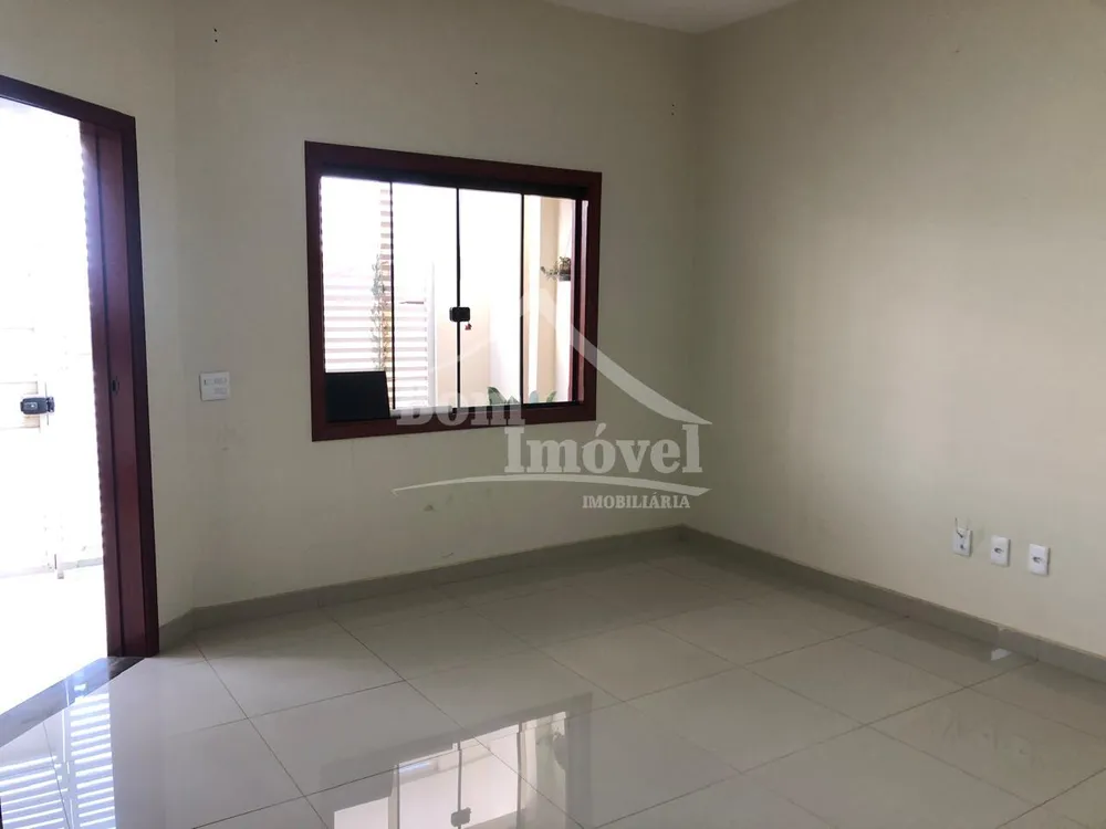 Casa, 2 quartos, 200 m² - Foto 4
