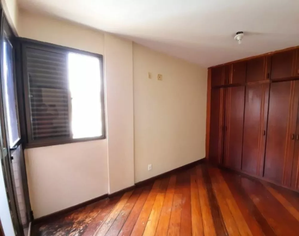 Apartamento à venda com 4 quartos, 130m² - Foto 10