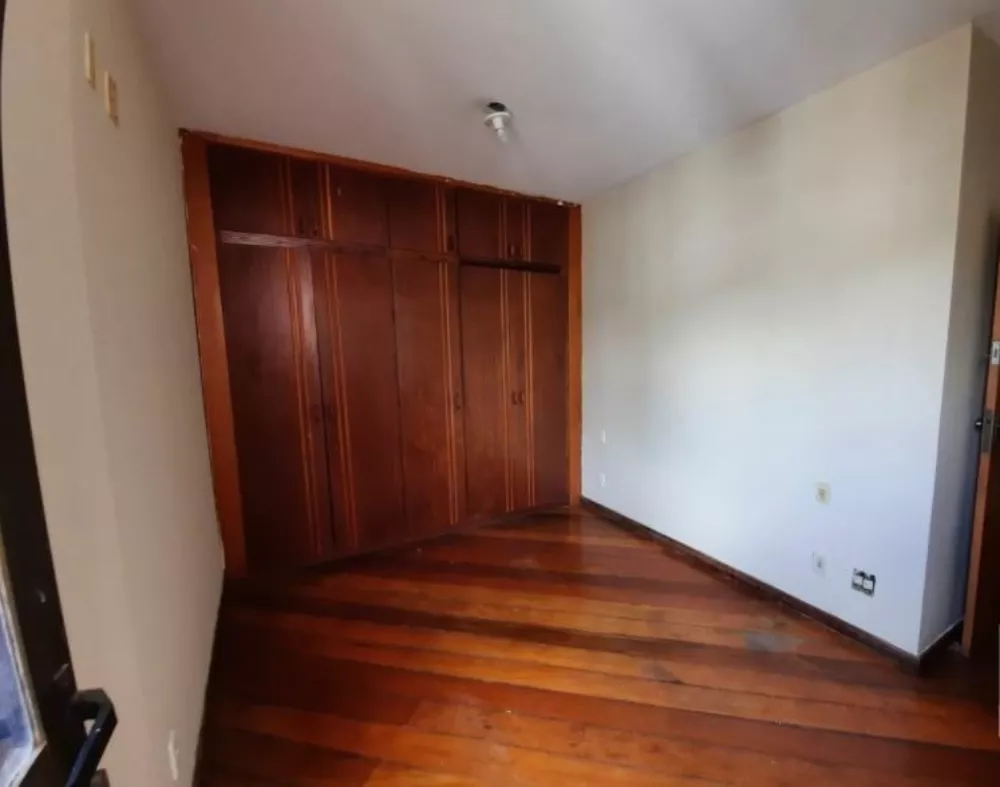 Apartamento à venda com 4 quartos, 130m² - Foto 11