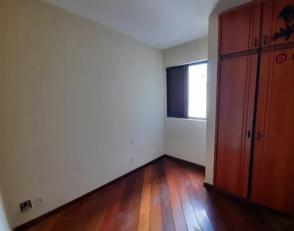 Apartamento à venda com 4 quartos, 130m² - Foto 9