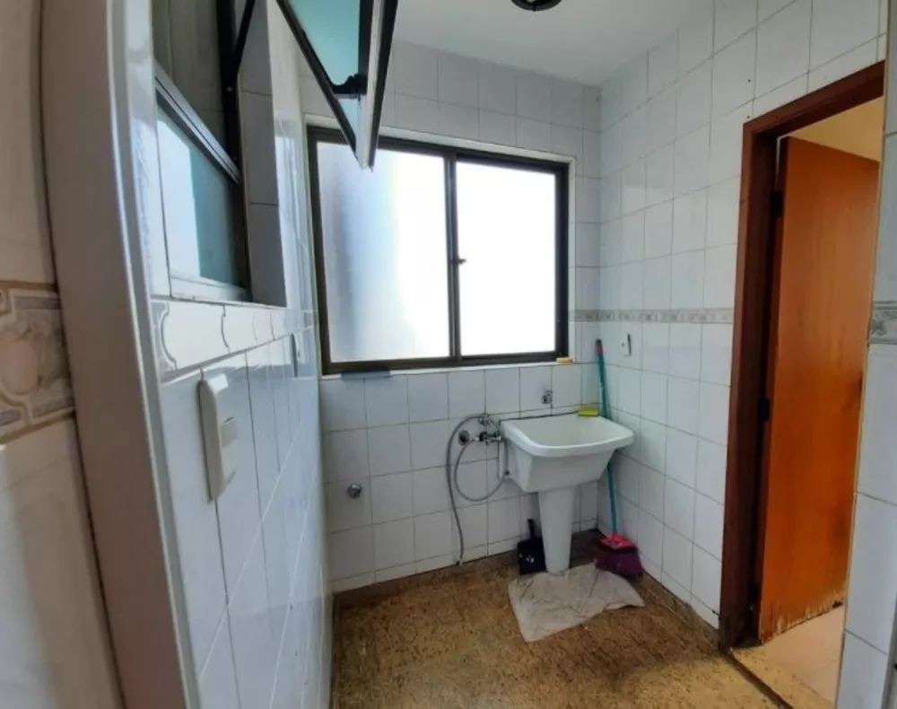 Apartamento à venda com 4 quartos, 130m² - Foto 18