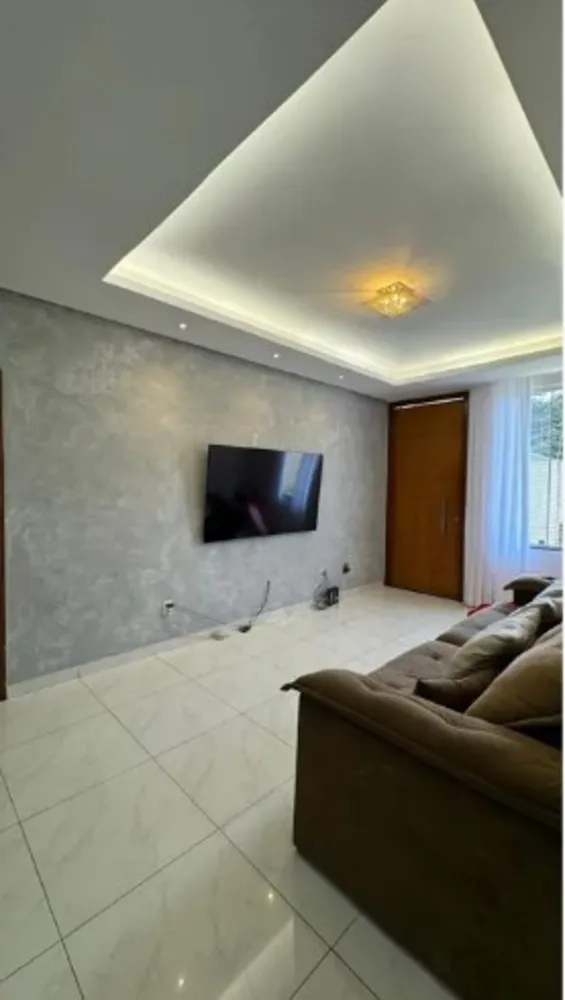 Casa, 3 quartos, 360 m² - Foto 1