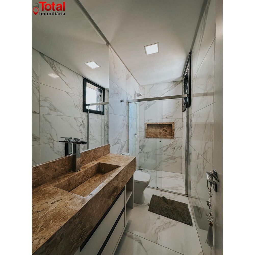 Casa à venda com 3 quartos, 212m² - Foto 4