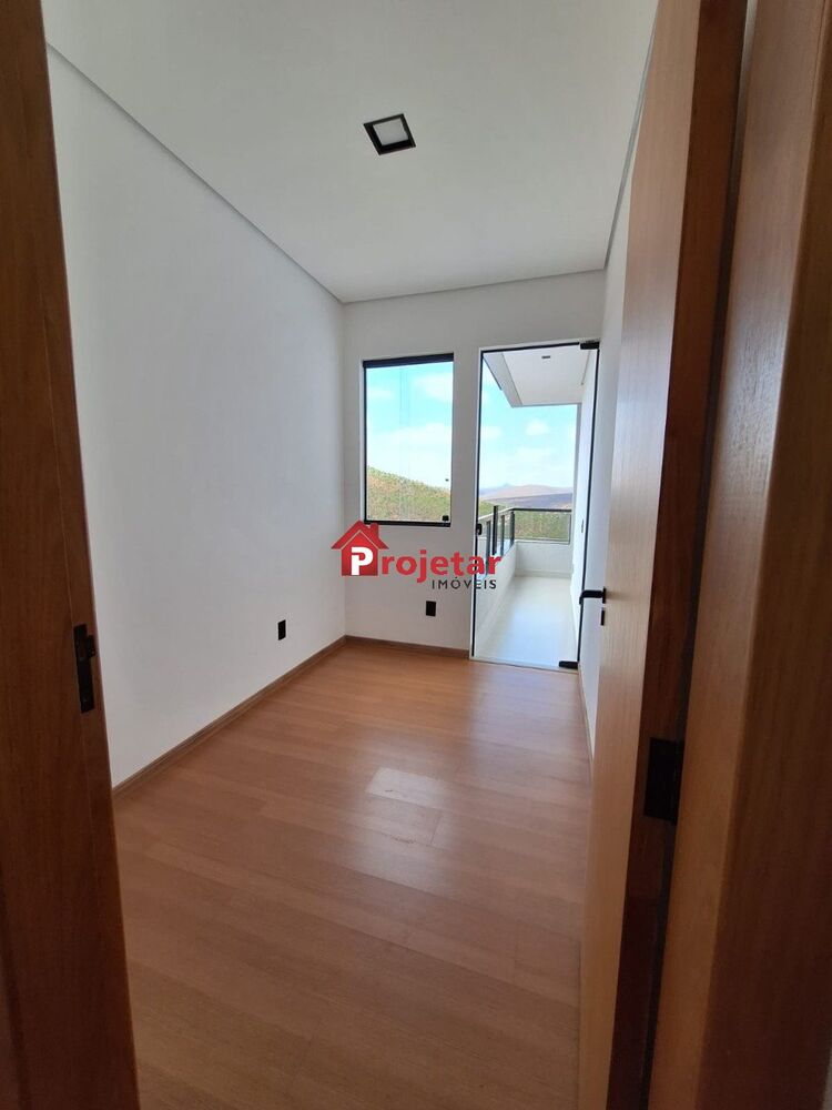 Casa à venda com 4 quartos, 760m² - Foto 19
