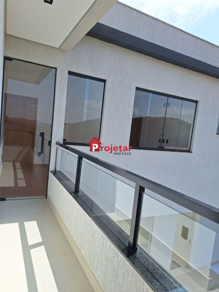 Casa à venda com 4 quartos, 760m² - Foto 3
