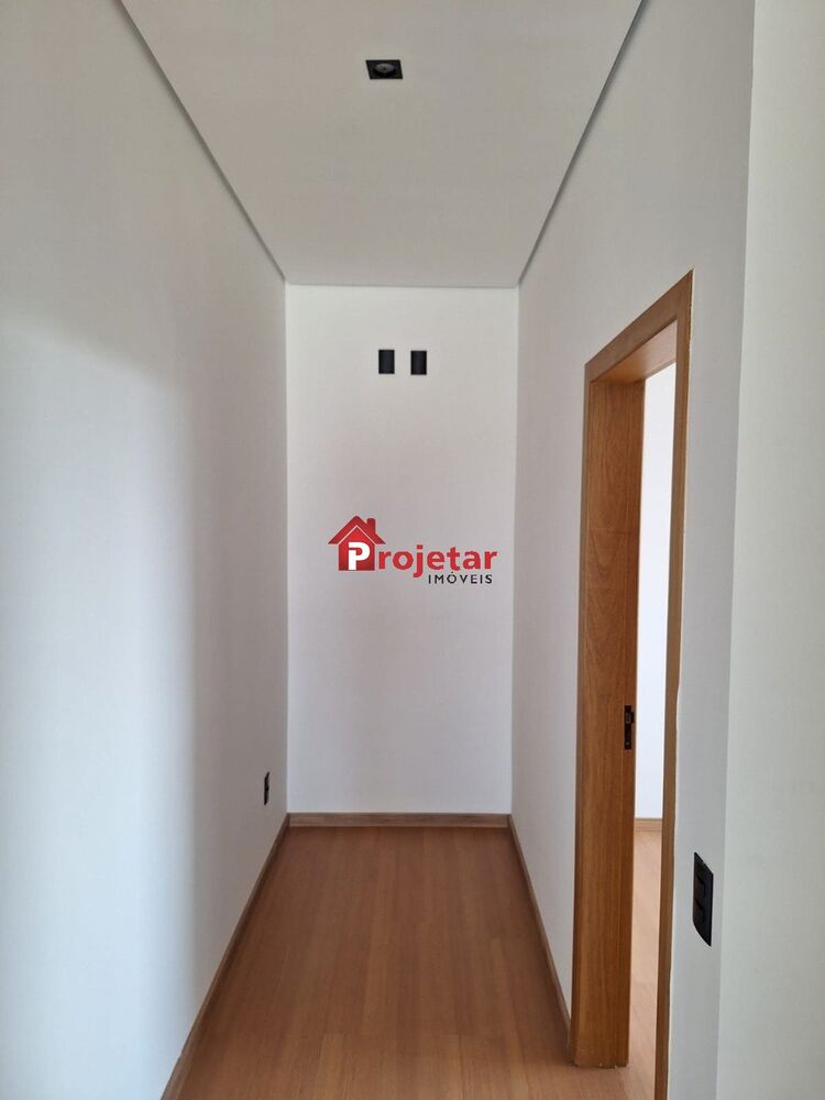 Casa à venda com 4 quartos, 760m² - Foto 8