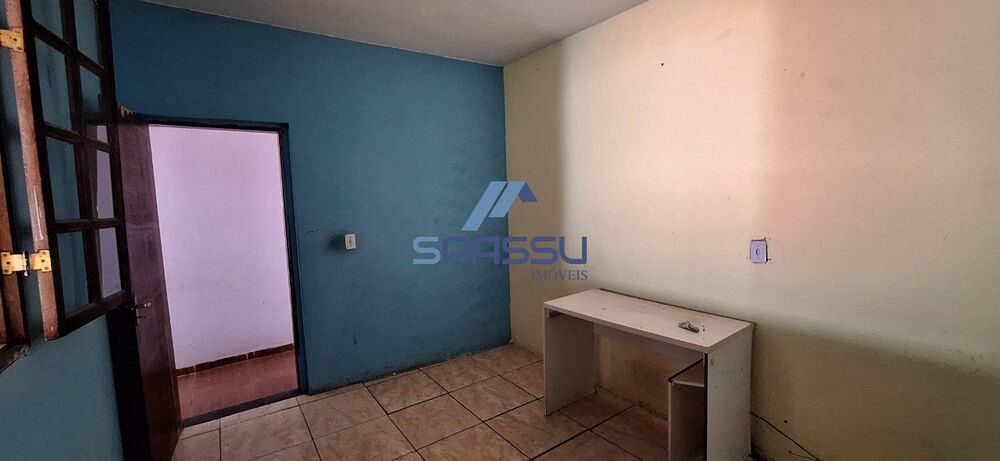 Casa à venda com 3 quartos, 116m² - Foto 2