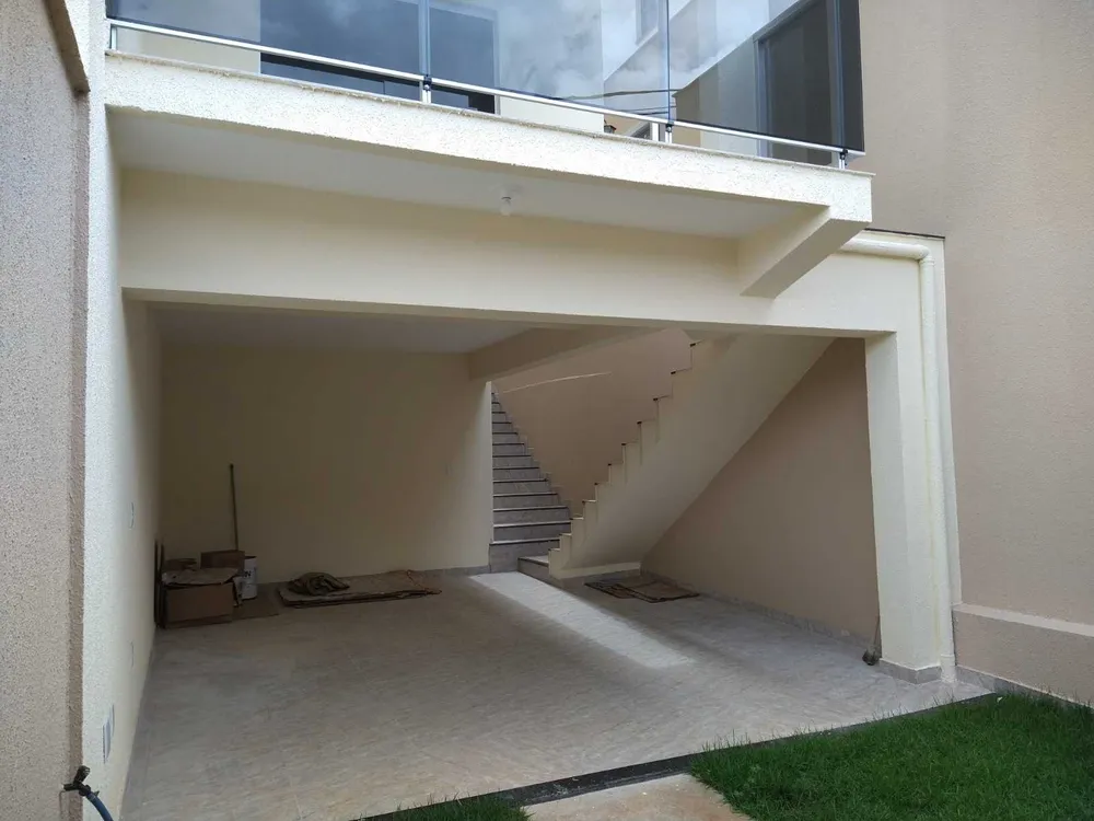 Casa, 3 quartos, 131 m² - Foto 2