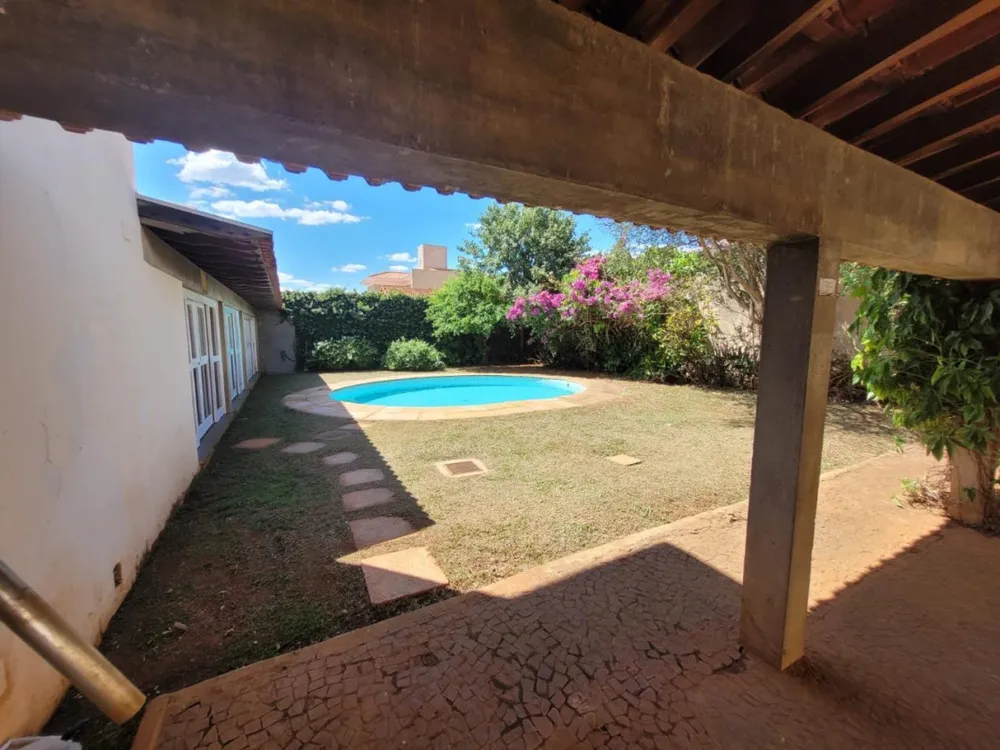 Casa, 4 quartos, 237 m² - Foto 3