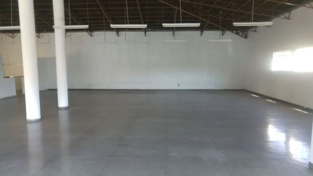 Loja-Salão, 385 m² - Foto 1