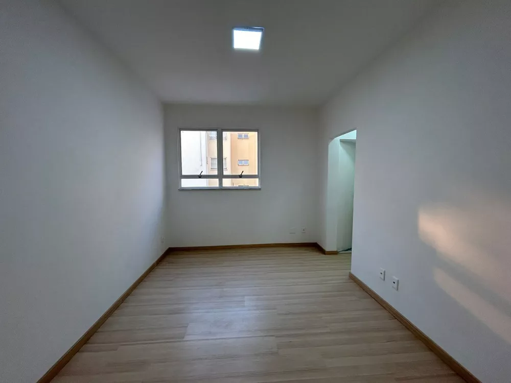 Apartamento à venda com 2 quartos, 50m² - Foto 5