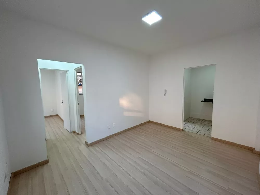 Apartamento à venda com 2 quartos, 50m² - Foto 3