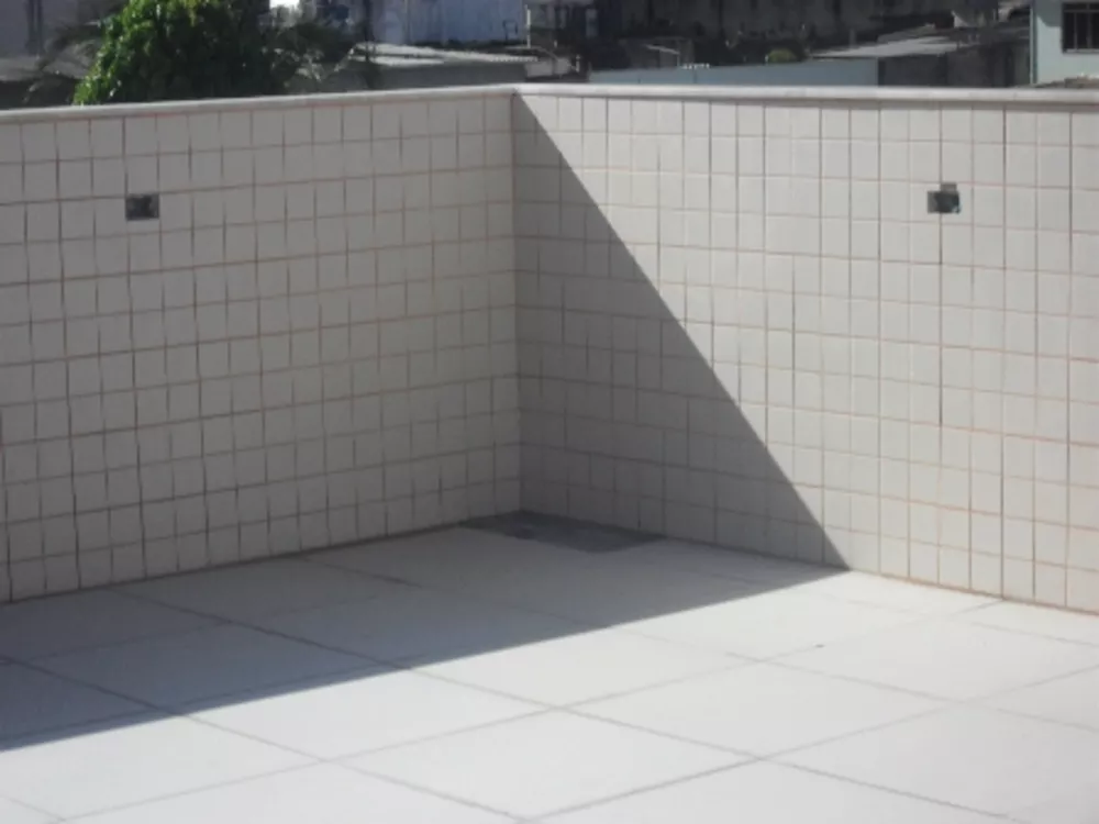 Cobertura à venda com 4 quartos, 175m² - Foto 1