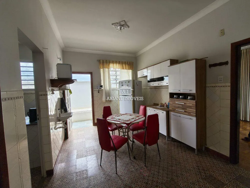 Casa, 4 quartos, 191 m² - Foto 4