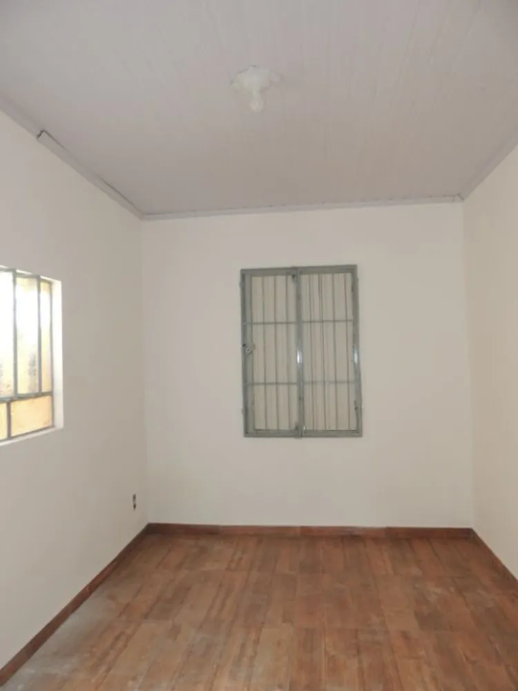 Casa, 5 quartos, 437 m² - Foto 3