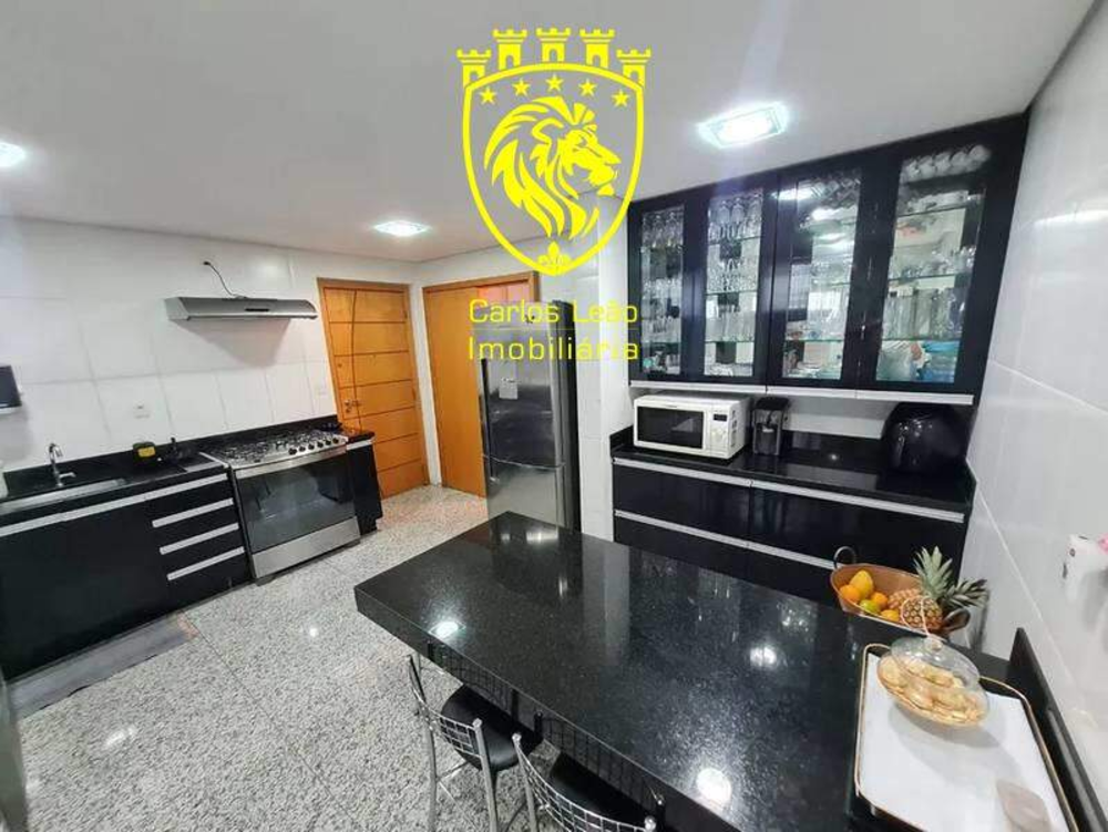 Apartamento à venda com 4 quartos, 210m² - Foto 10