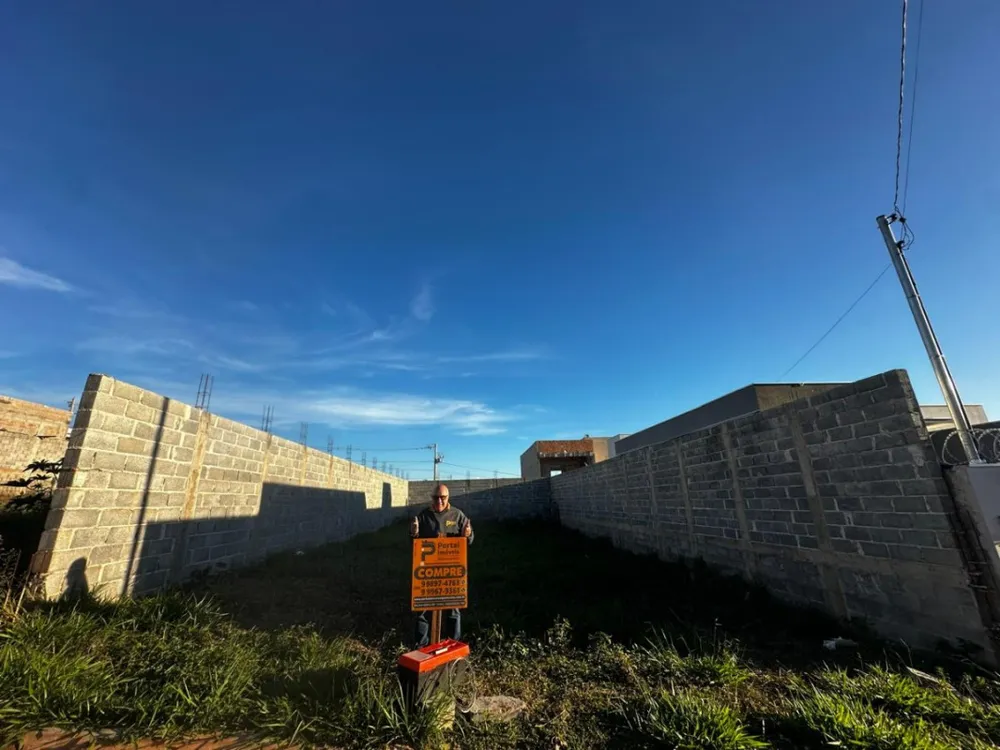 Terreno, 240 m² - Foto 1
