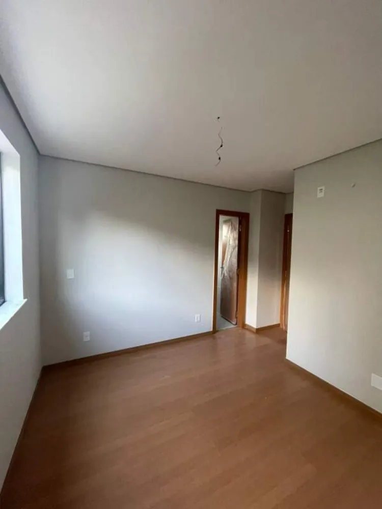 Apartamento, 2 quartos, 77 m² - Foto 2