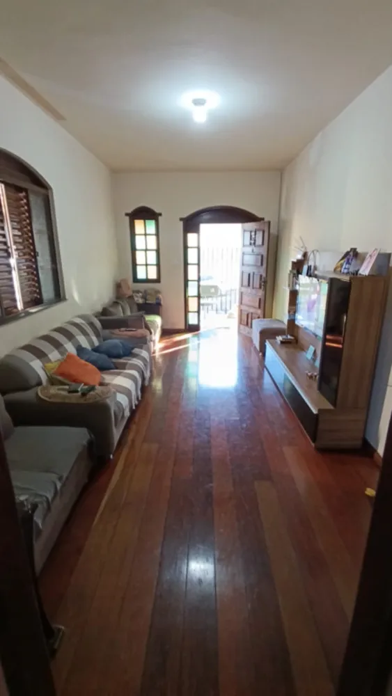 Casa, 3 quartos, 195 m² - Foto 2