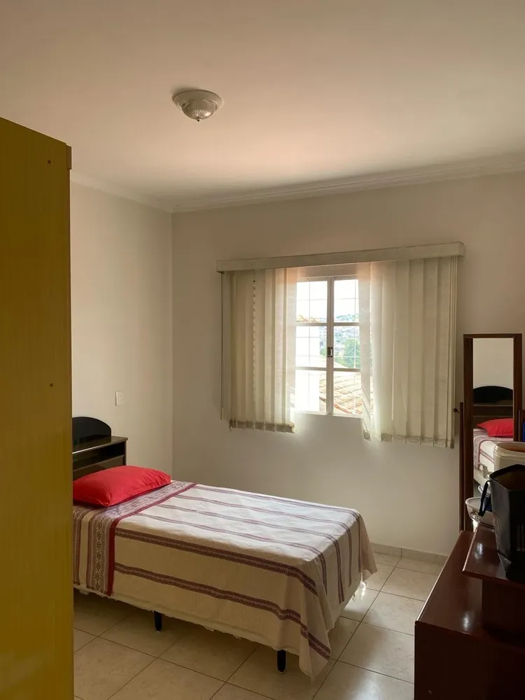 Casa, 4 quartos, 228 m² - Foto 12