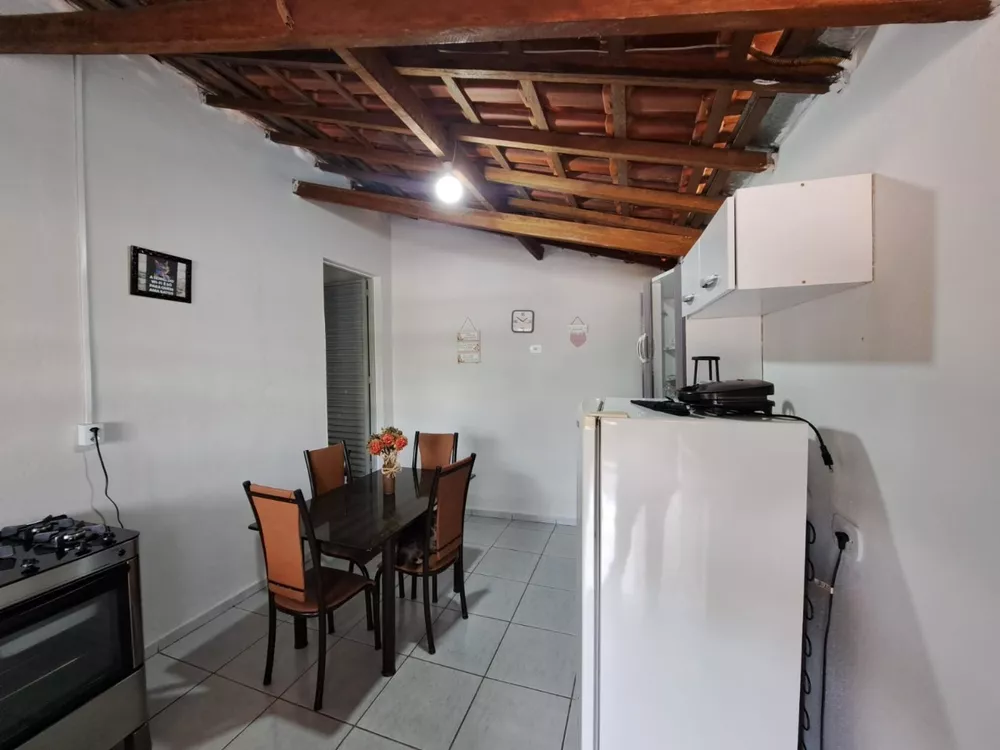 Casa à venda com 3 quartos, 49m² - Foto 10