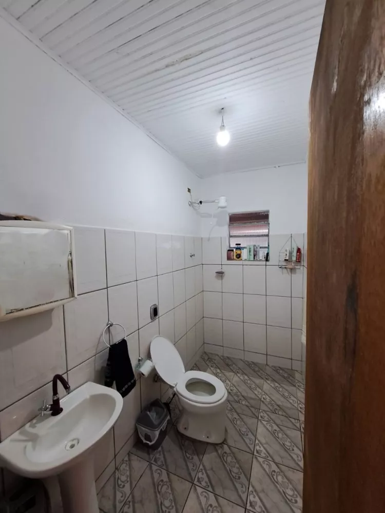 Casa à venda com 3 quartos, 49m² - Foto 7