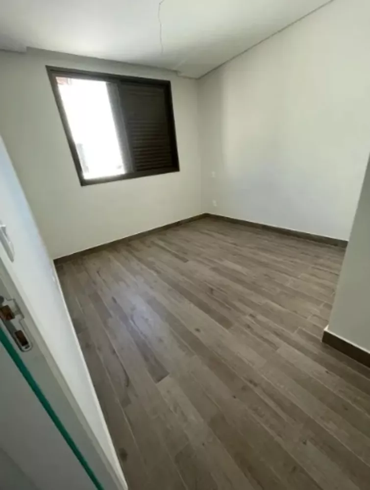 Apartamento à venda com 3 quartos, 80m² - Foto 5