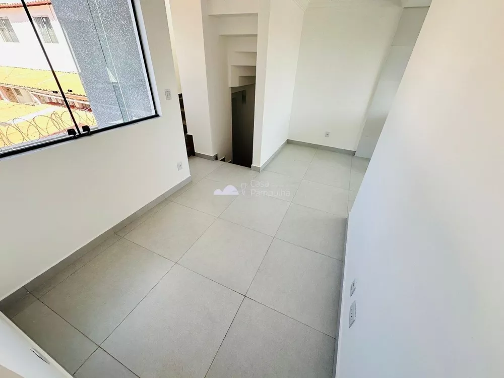 Apartamento à venda com 3 quartos, 140m² - Foto 2