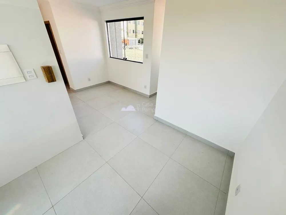 Apartamento à venda com 3 quartos, 140m² - Foto 3