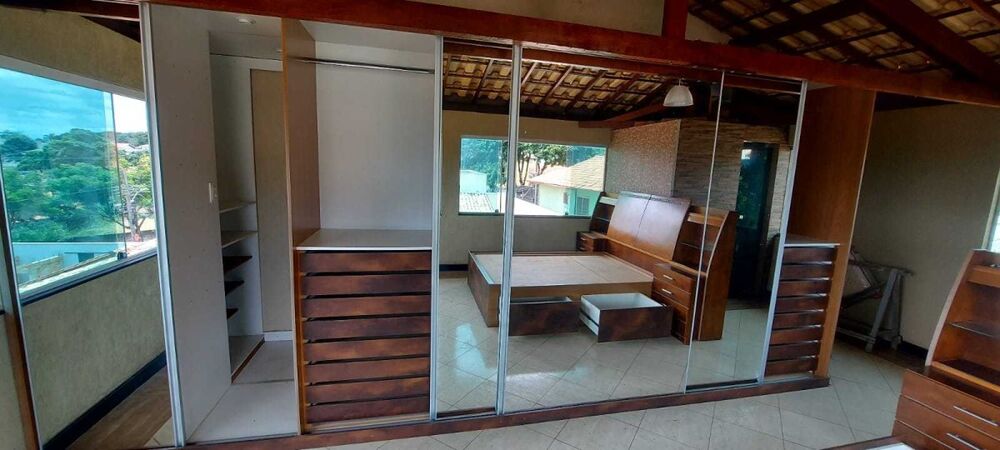 Casa à venda com 4 quartos, 640m² - Foto 5