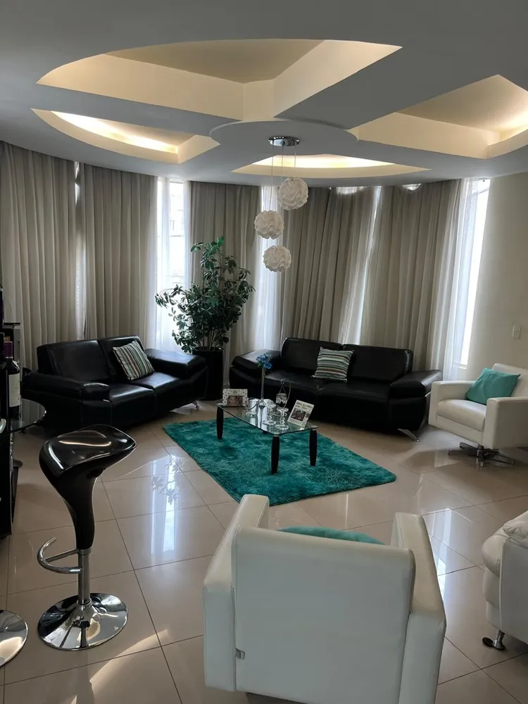 Casa, 4 quartos, 435 m² - Foto 1