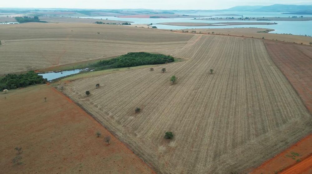 Fazenda à venda com 1 quarto, 148000000m² - Foto 3