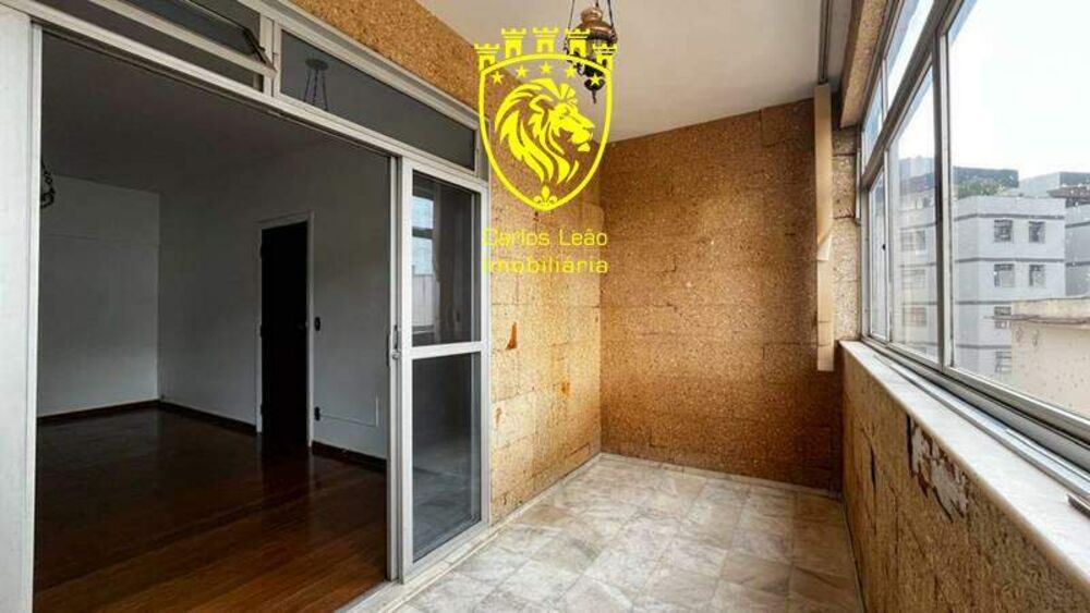 Apartamento à venda com 4 quartos, 160m² - Foto 4