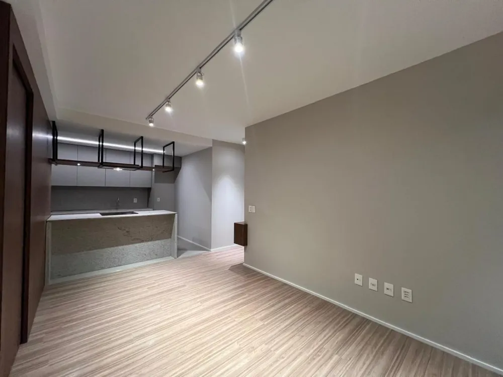 Apartamento, 2 quartos, 77 m² - Foto 2