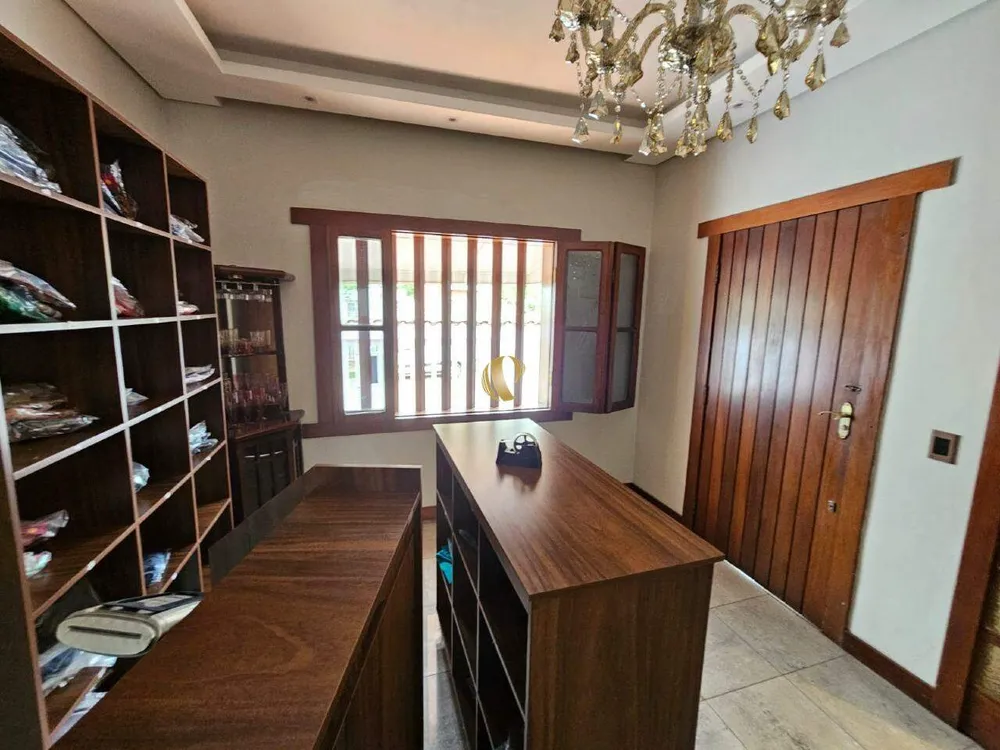 Casa, 4 quartos, 268 m² - Foto 10
