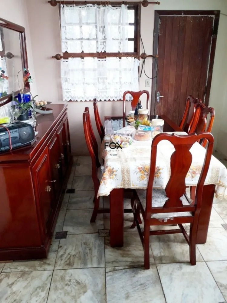 Casa, 3 quartos, 232 m² - Foto 3