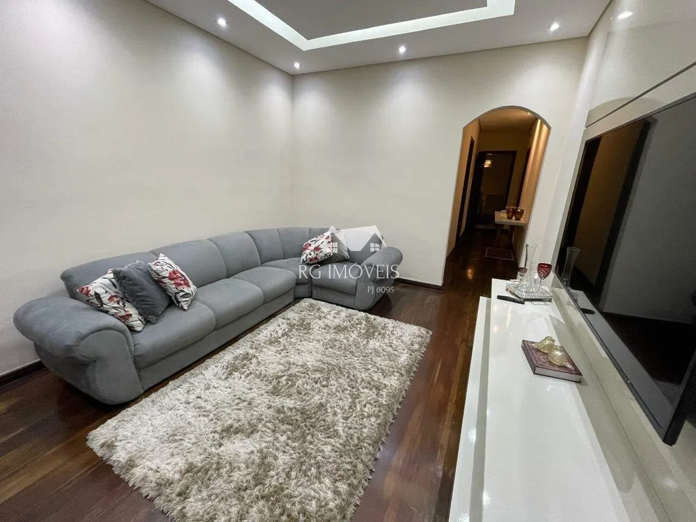 Casa, 3 quartos, 192 m² - Foto 6