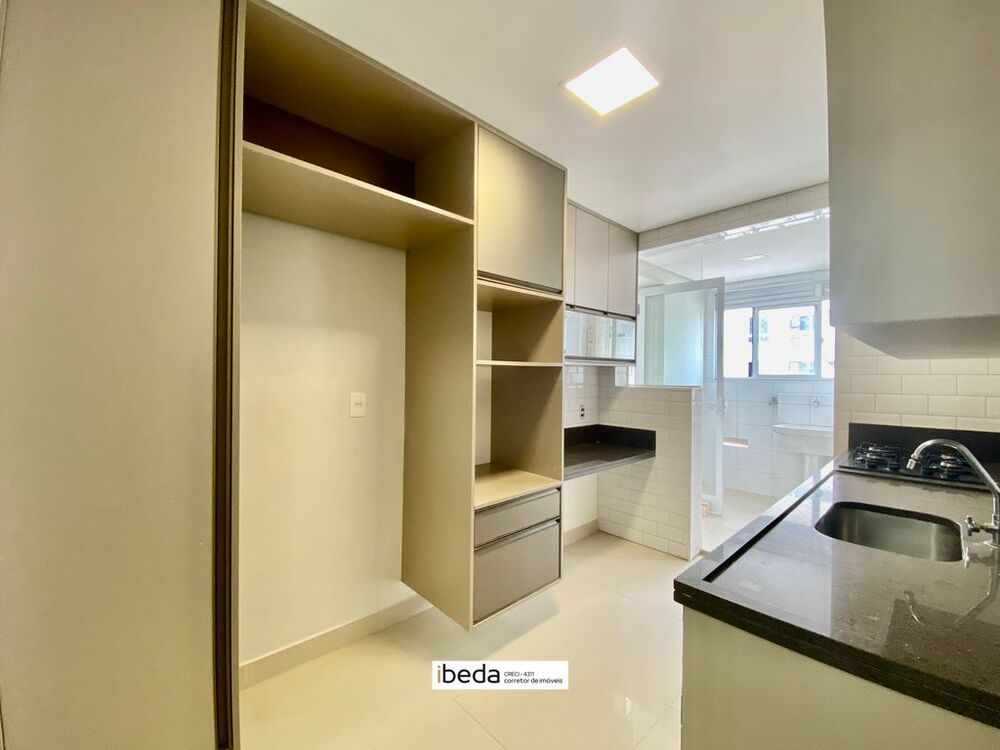 Cobertura à venda com 3 quartos, 236m² - Foto 4
