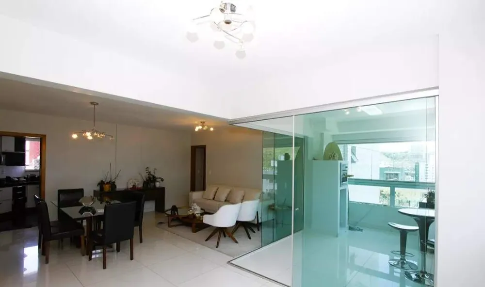 Apartamento, 4 quartos, 140 m² - Foto 1