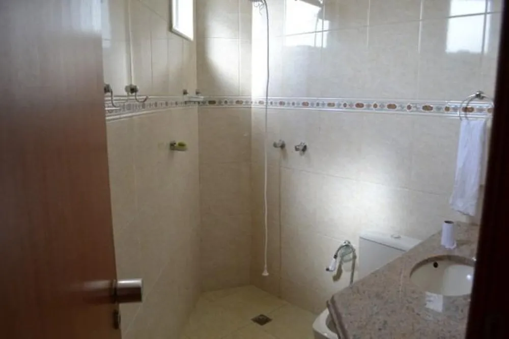 Casa, 3 quartos, 300 m² - Foto 3