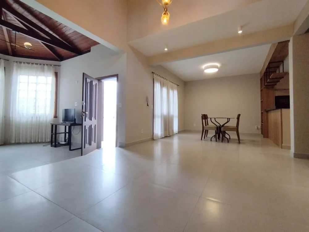 Casa, 4 quartos, 290 m² - Foto 6