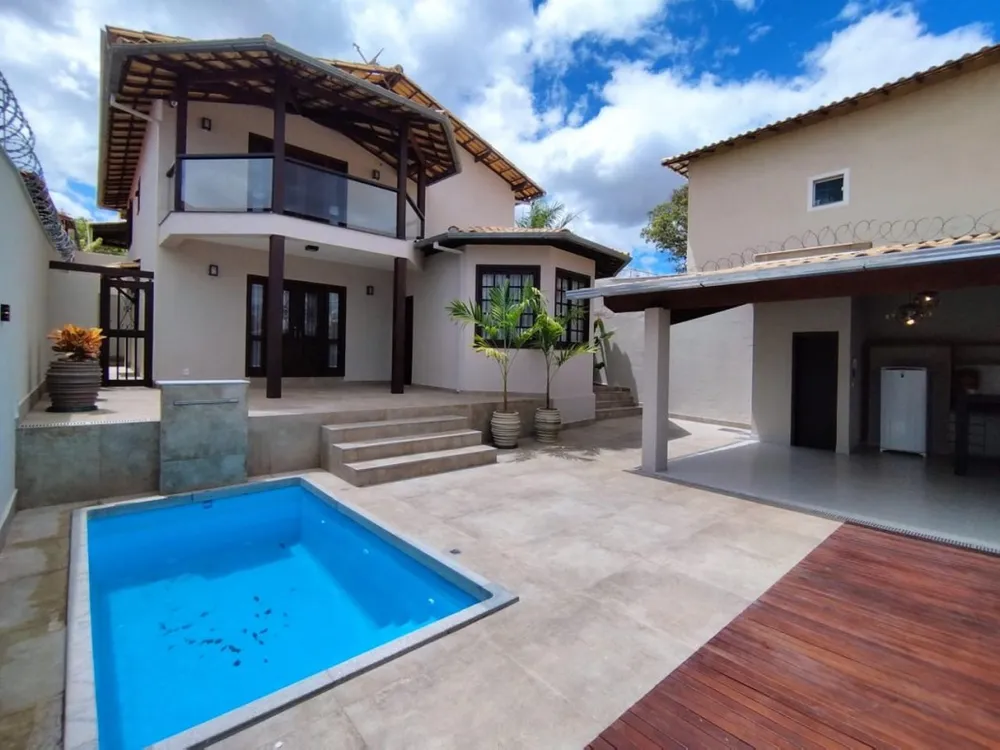 Casa, 4 quartos, 290 m² - Foto 1