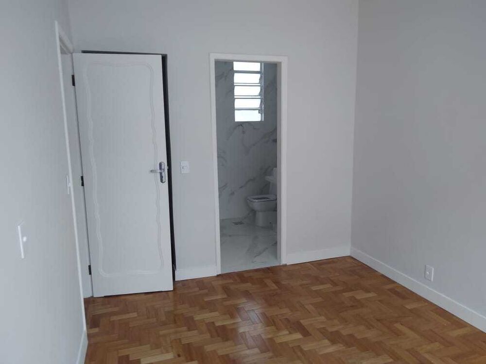 Apartamento à venda com 3 quartos, 90m² - Foto 7