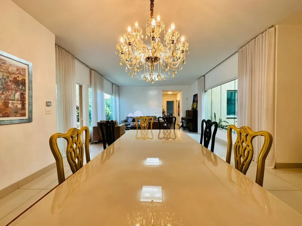 Casa, 4 quartos, 1000 m² - Foto 1