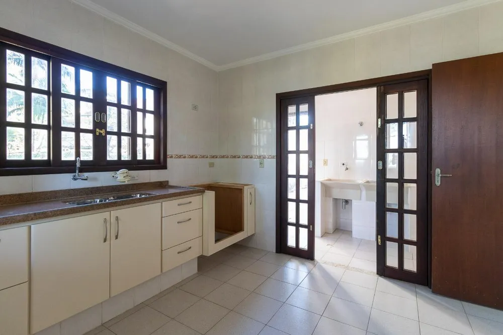 Casa, 6 quartos, 1787 m² - Foto 6