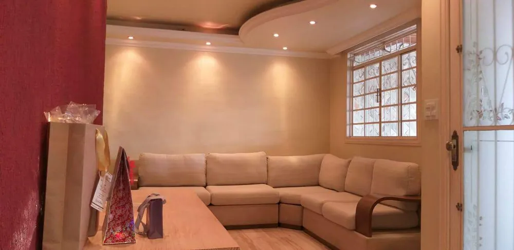 Casa, 3 quartos, 151 m² - Foto 2